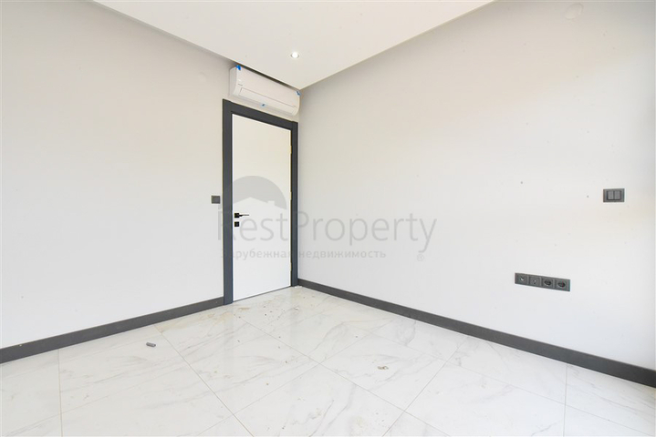 فيلا مع مسبح في منطقة أفسالار