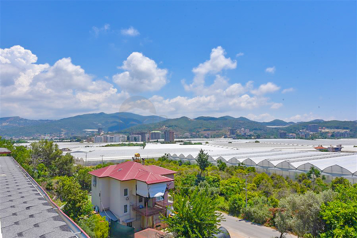 بنتهاوس كبير 4 + 1 مع مناظر خلابة في منطقة دميرتاش