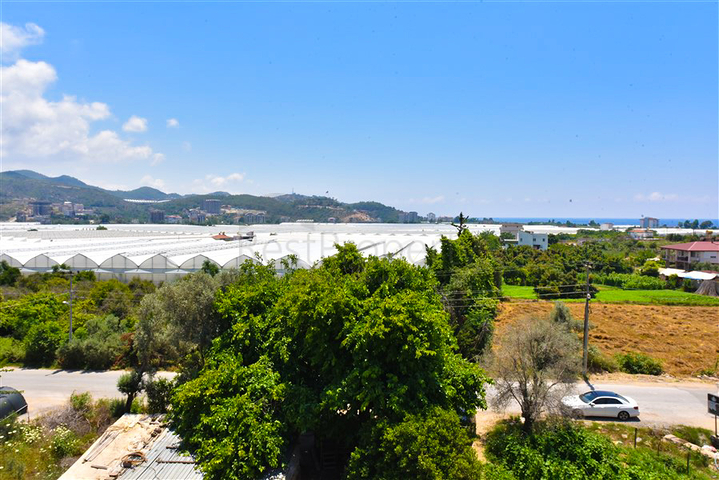 بنتهاوس كبير 4 + 1 مع مناظر خلابة في منطقة دميرتاش