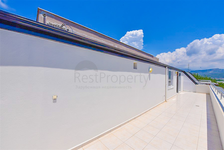 بنتهاوس كبير 4 + 1 مع مناظر خلابة في منطقة دميرتاش