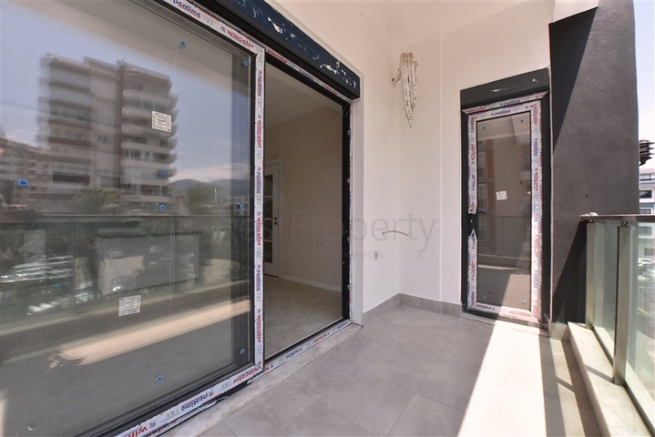 شقة 1+1 في مجمع جديد في منطقة توسمور