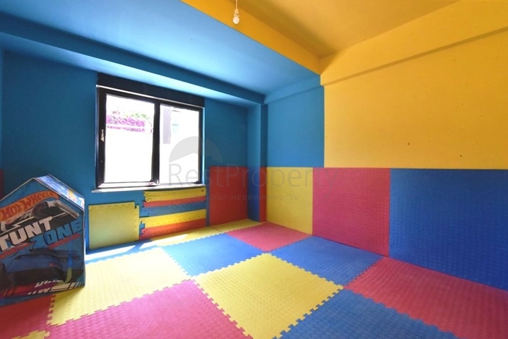 شقة 1+1 في مجمع جديد في منطقة توسمور