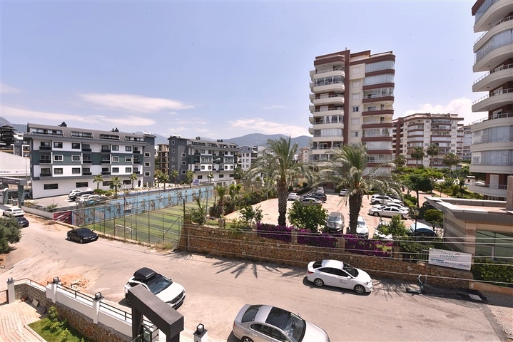 شقة 1+1 في مجمع جديد في منطقة توسمور