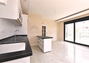 شقة 1+1 في مجمع جديد في منطقة توسمور