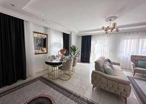 شقة 2 + 1 ، تم تجديدها حديثا ، على بعد 400 متر من البحر