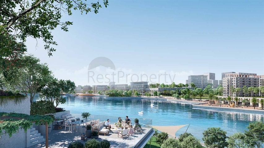 واحة هادئة وسط الصخب الحضري الصاخب لخور دبي