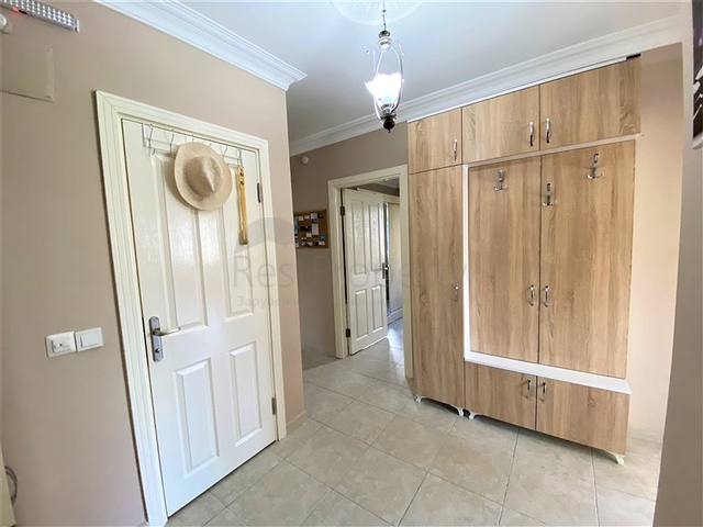 شقة فسيحة 2 + 1 على بعد 300 متر من البحر في منطقة أوبا