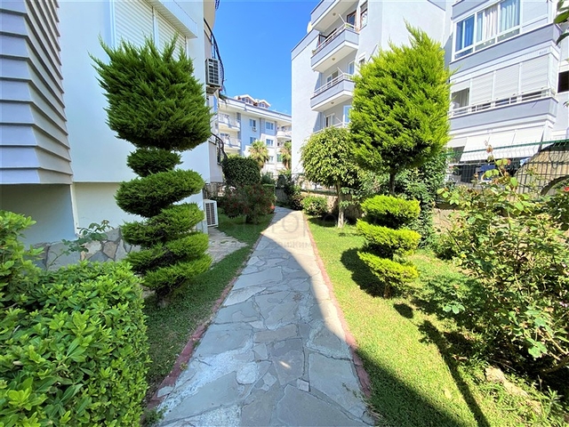 شقة فسيحة 2 + 1 على بعد 300 متر من البحر في منطقة أوبا