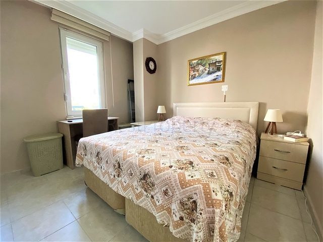 شقة فسيحة 2 + 1 على بعد 300 متر من البحر في منطقة أوبا