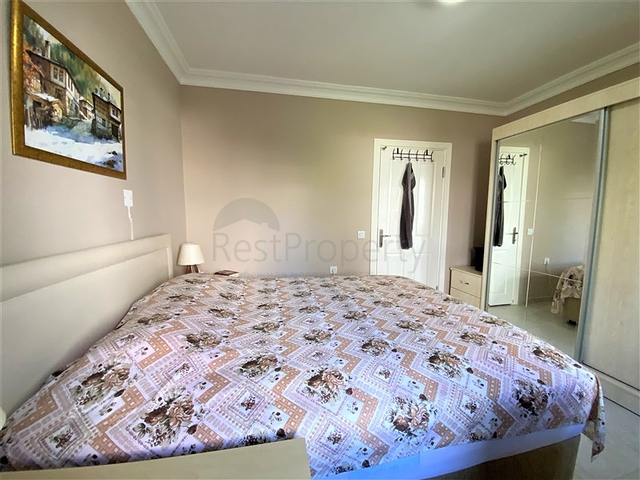 شقة فسيحة 2 + 1 على بعد 300 متر من البحر في منطقة أوبا