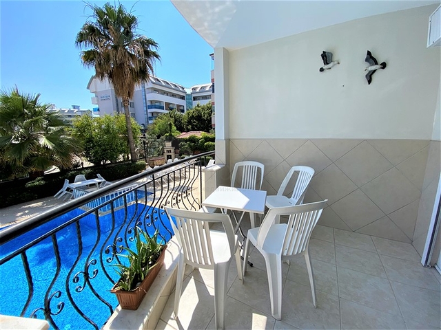 شقة فسيحة 2 + 1 على بعد 300 متر من البحر في منطقة أوبا