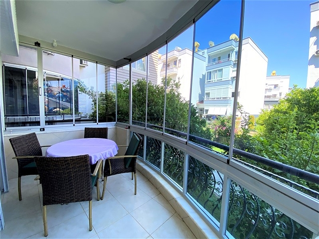 شقة فسيحة 2 + 1 على بعد 300 متر من البحر في منطقة أوبا