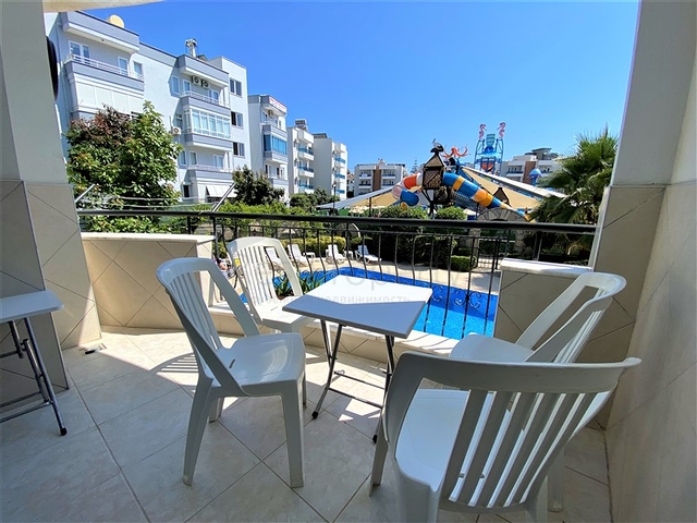 شقة فسيحة 2 + 1 على بعد 300 متر من البحر في منطقة أوبا