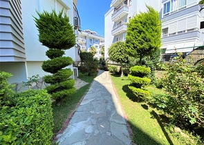 شقة فسيحة 2 + 1 على بعد 300 متر من البحر في منطقة أوبا