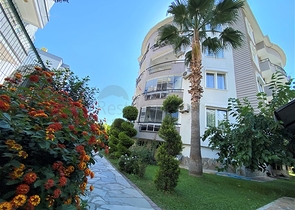 شقة فسيحة 2 + 1 على بعد 300 متر من البحر في منطقة أوبا