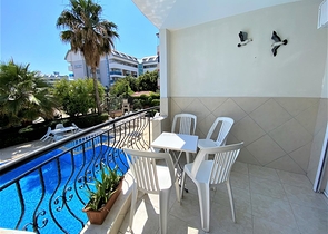 شقة فسيحة 2 + 1 على بعد 300 متر من البحر في منطقة أوبا