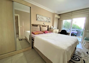 شقة فسيحة 2 + 1 على بعد 300 متر من البحر في منطقة أوبا