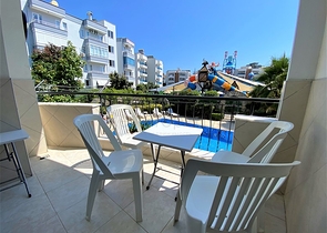 شقة فسيحة 2 + 1 على بعد 300 متر من البحر في منطقة أوبا