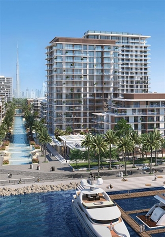 الفخامة والراحة في مجمع سكني مع إطلالة رائعة على نادي اليخوت