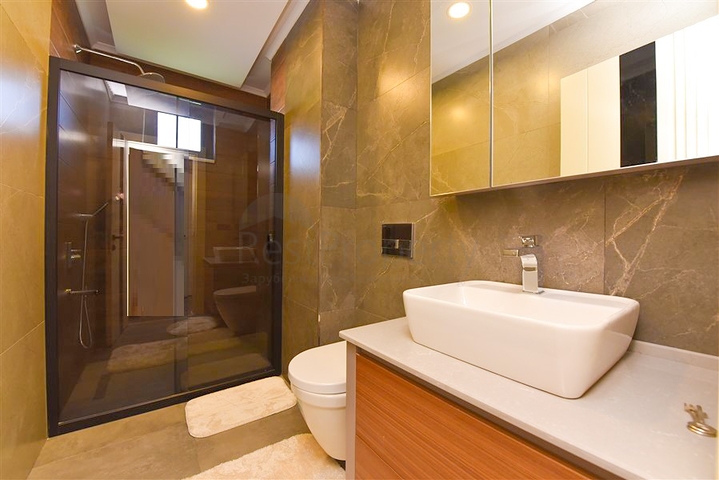 فيلا 4+1 بتصميم عصري في منطقة كارجيجاك الخلابة