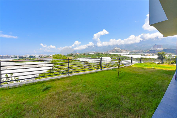 فيلا 4+1 بتصميم عصري في منطقة كارجيجاك الخلابة