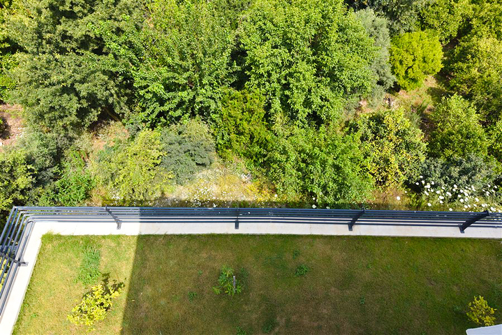 فيلا 4+1 بتصميم عصري في منطقة كارجيجاك الخلابة