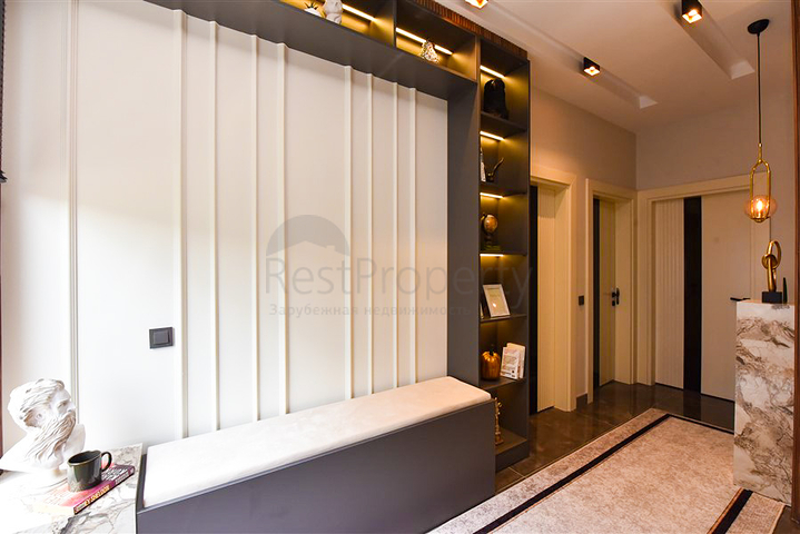 فيلا 4+1 بتصميم عصري في منطقة كارجيجاك الخلابة