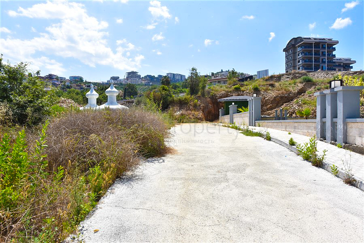 فيلا 4+1 بتصميم عصري في منطقة كارجيجاك الخلابة