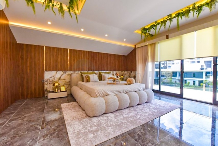 فيلا 4+1 بتصميم عصري في منطقة كارجيجاك الخلابة