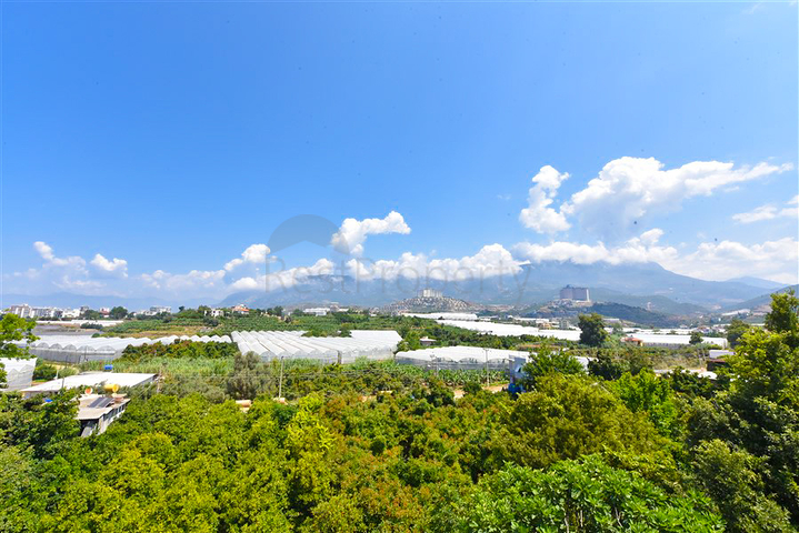 فيلا 4+1 بتصميم عصري في منطقة كارجيجاك الخلابة