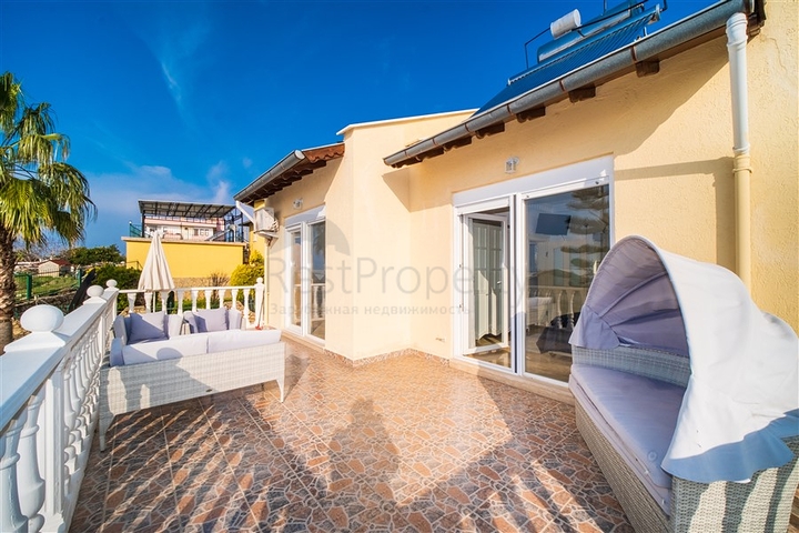 فيلا 3+1 في منطقة كوناكلي