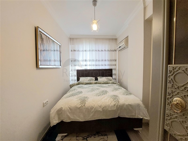 شقة 1+1 على بعد 150 متر فقط من البحر في منطقة محمودلار