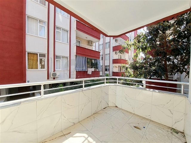 شقة 1+1 على بعد 150 متر فقط من البحر في منطقة محمودلار