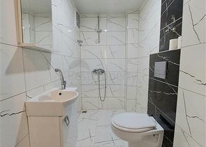 شقة 1+1 على بعد 150 متر فقط من البحر في منطقة محمودلار