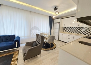 شقة 1+1 على بعد 150 متر فقط من البحر في منطقة محمودلار