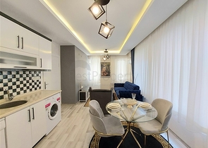 شقة 1+1 على بعد 150 متر فقط من البحر في منطقة محمودلار