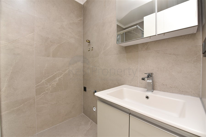 شقة 1+1 في منطقة كارجيجاك الخضراء