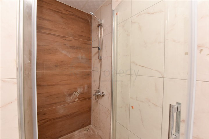 شقة 2 + 1 في منطقة مفتوحة لتسجيل تصريح إقامة غازي باشا