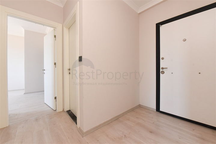 شقة 2 + 1 في منطقة مفتوحة لتسجيل تصريح إقامة غازي باشا