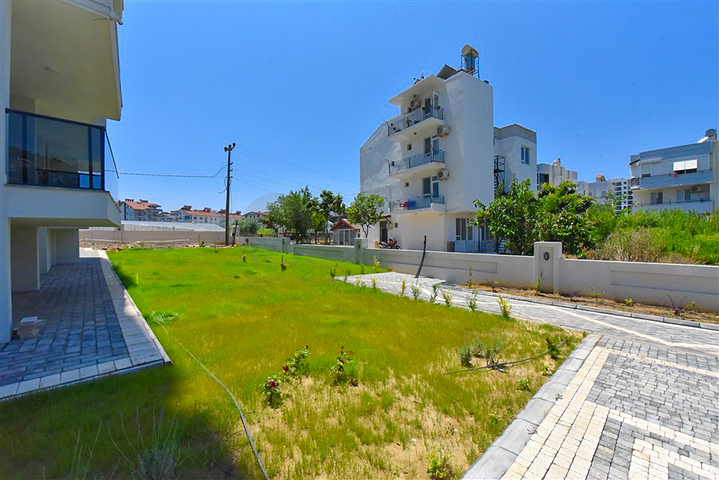 شقة 2 + 1 في منطقة مفتوحة لتسجيل تصريح إقامة غازي باشا