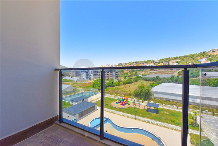 شقة 2 + 1 مطلة على الجبل