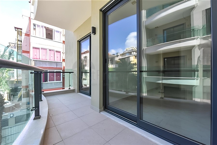 شقة 2 + 1 في وسط ألانيا