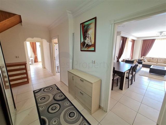 بنتهاوس واسع 3 + 1 مع مطبخ منفصل في منطقة النخبة في أوبا