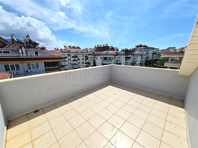 بنتهاوس واسع 3 + 1 مع مطبخ منفصل في منطقة النخبة في أوبا