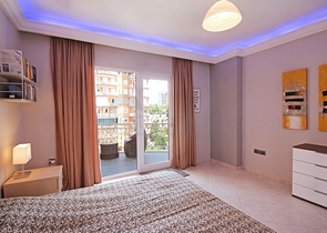 شقة فسيحة 2 + 1 في منطقة مفتوحة للحصول على تصريح إقامة توسمور