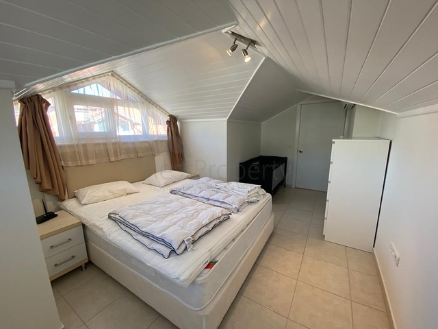 بنتهاوس مفروشة مشرقة من خمس غرف في منطقة أوبا