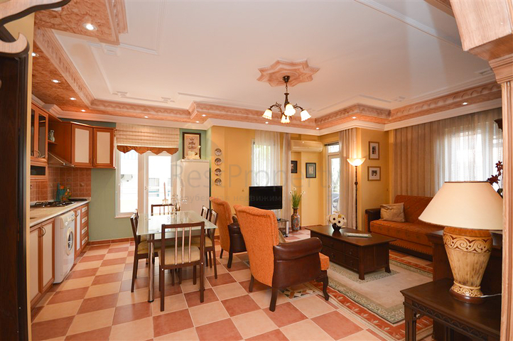 شقة 2+1 في وسط ألانيا