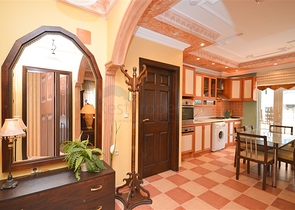 شقة 2+1 في وسط ألانيا