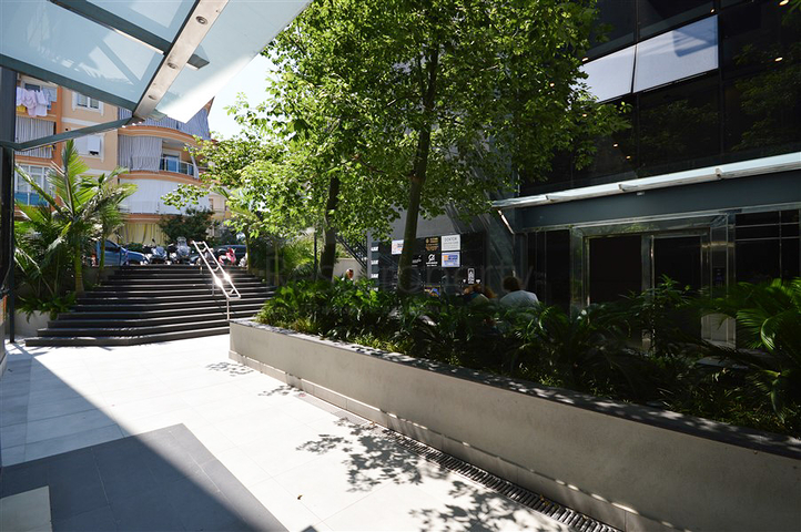 مباني تجارية للإيجار في منطقة واعدة من أوبا