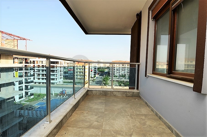 شقق باطلالات مميزة في كيستيل على البحر مباشرة